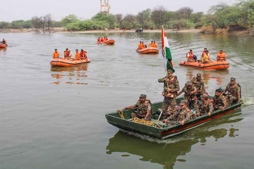 Joint flood relief exercise in Dudu