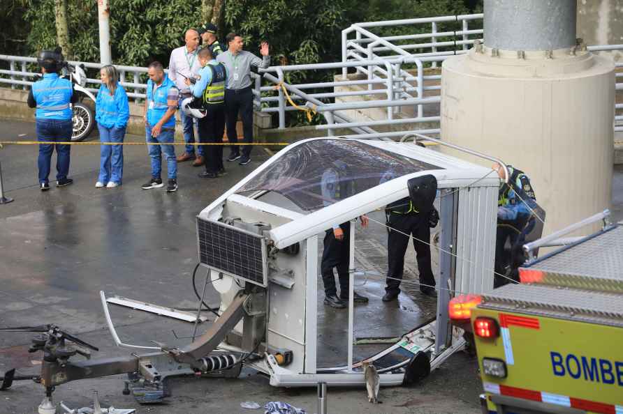 Cable car collapsed in Medellin