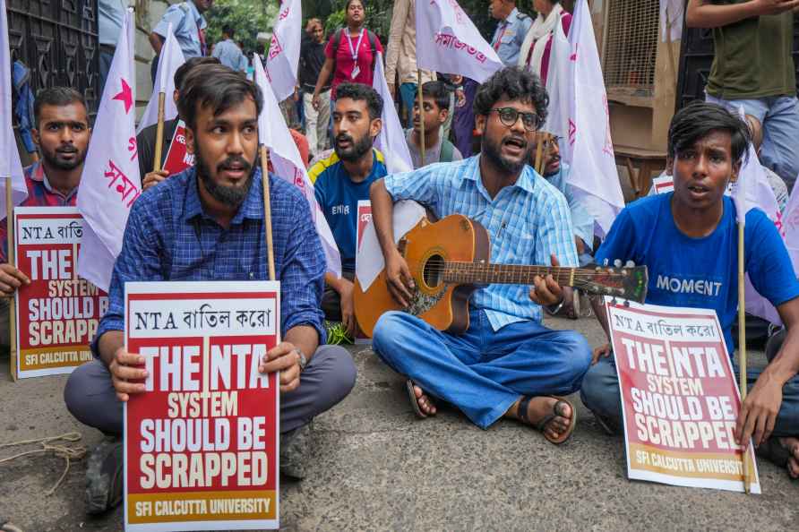 Protest over NEET row in Kolkata