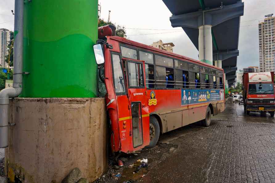 MSRTC bus accident in Thane