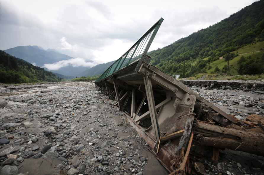 Landslide near Shovia