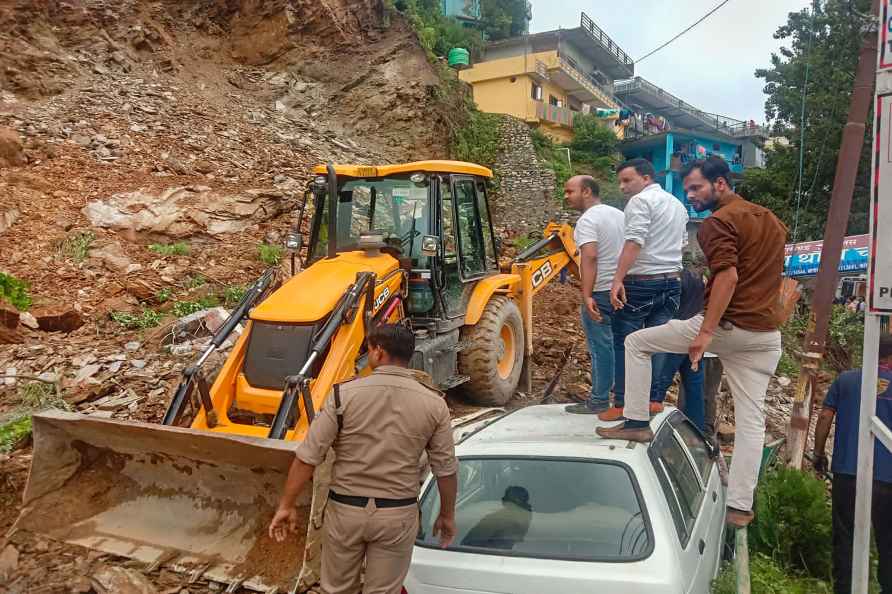 Landslide at taxi parking area in Tehri