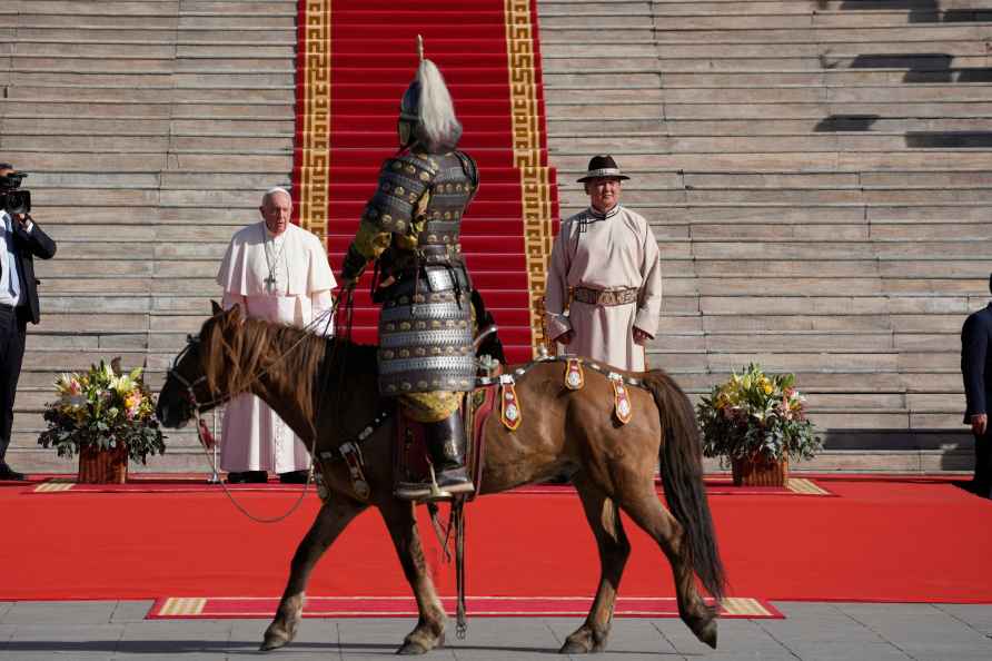 Mongolian President Ukhnaagin Khurelsukh, and Pope Francis