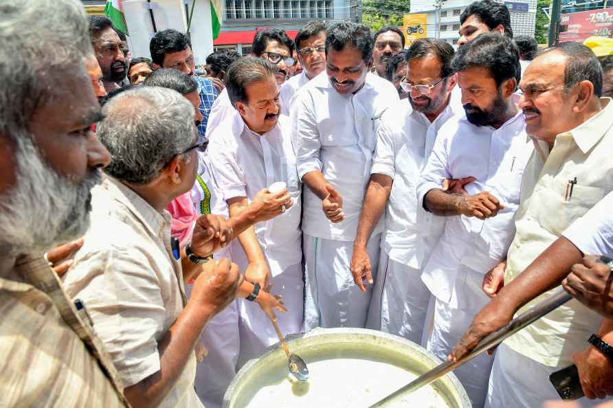 Thiruvananthapuram: Congress leaders Kodikunnil Suresh, Ramesh Chennithala...