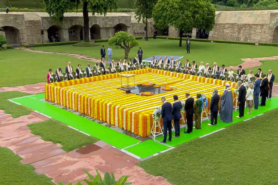 G20 Summit: Delegates at Rajghat