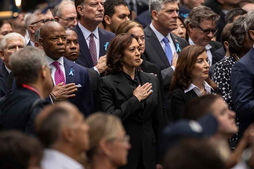 Kathy Hochul,Kamala Harris,Eric Adams