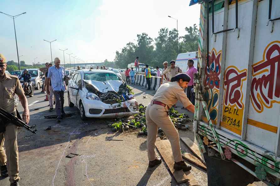 Accident at NH 24 in Delhi