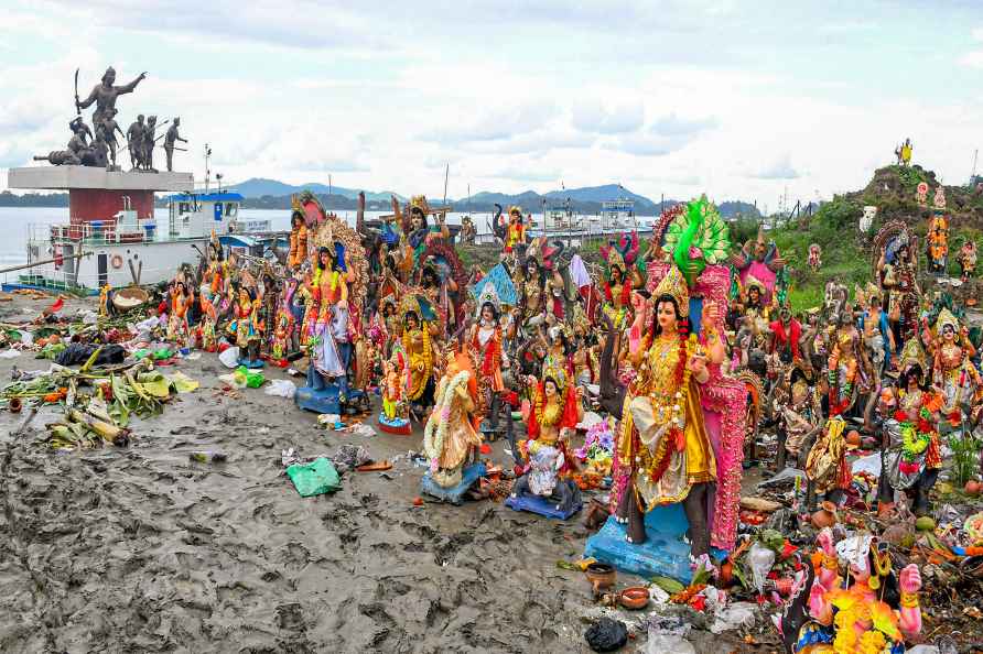 Lord Vishwarkarma idols immersion