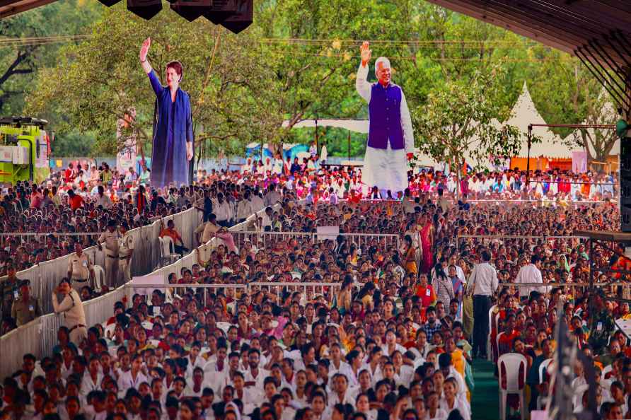 Mahila Samridhi Sammelan of Congress