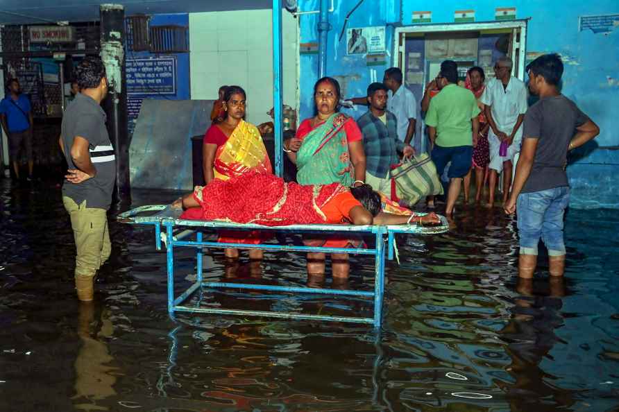 Rainfall inundates hospital in Malda