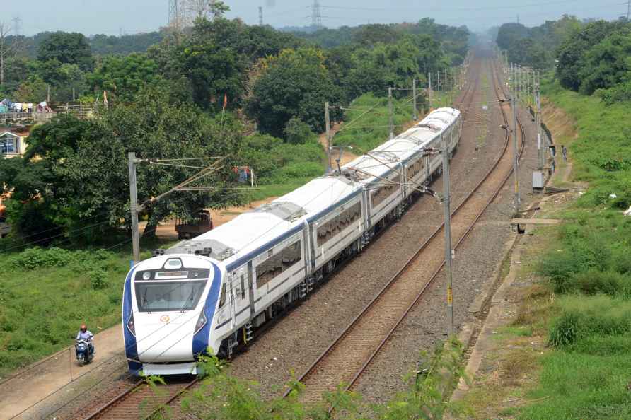 Ranchi-Howrah Vande Bharat Express train