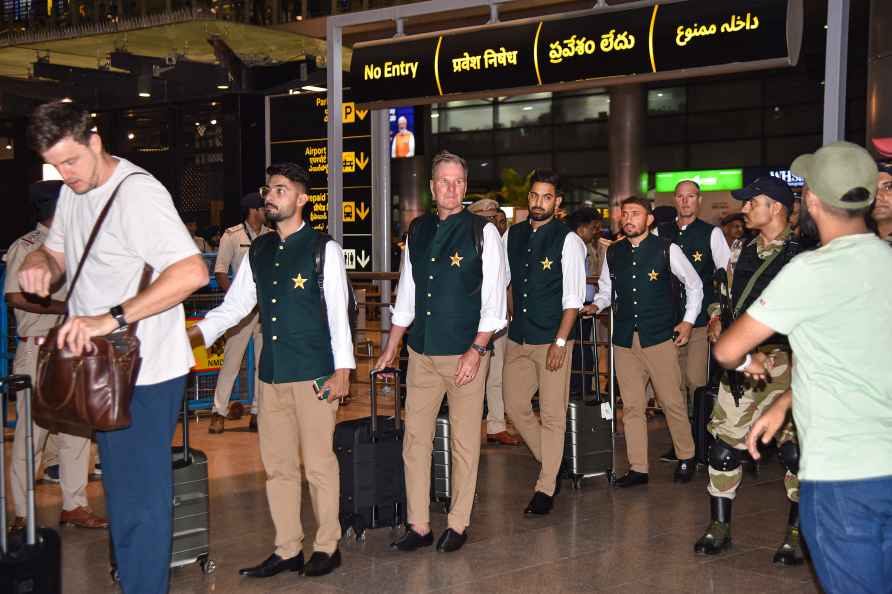 Pakistan team arrive in Hyderabad