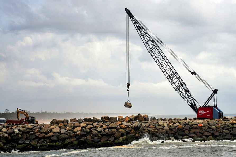 Creation of seawall at Muthalappozhi harbour