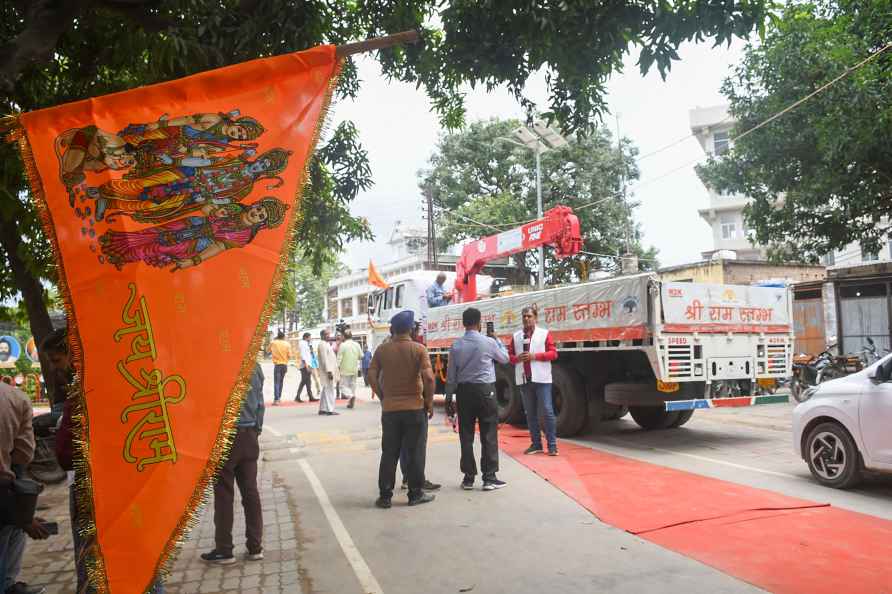 Ram Stambh reaches Ayodhya