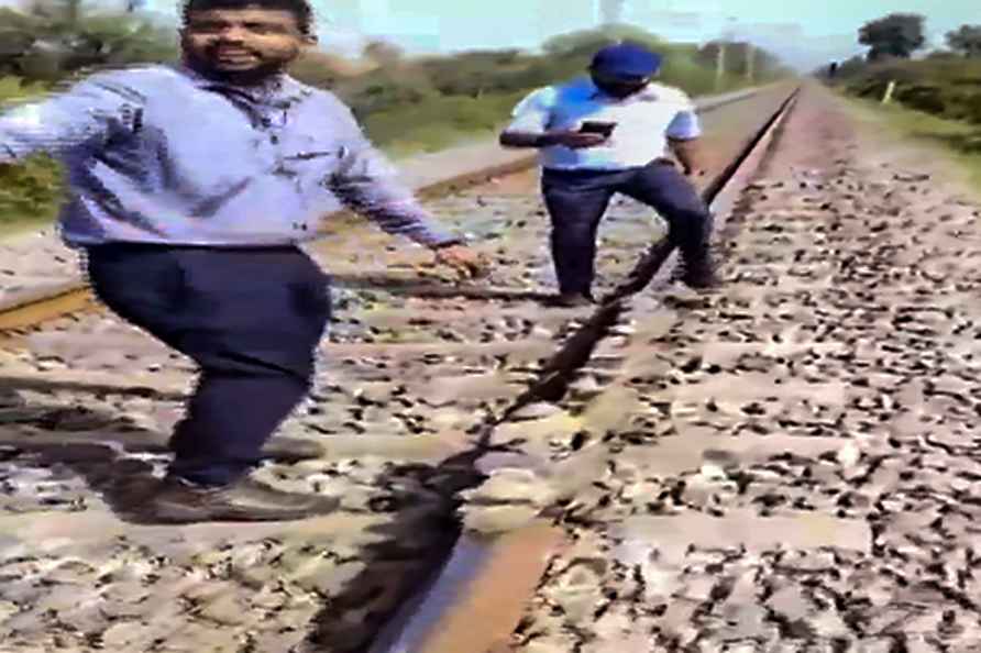 Stones on Vande Bharat track in RJ