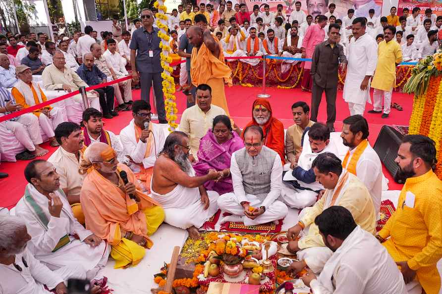 Shivraj Singh Chouhan at cave temple