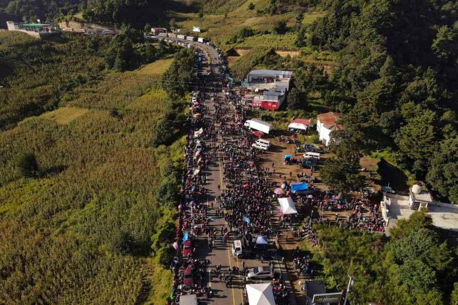 Protestors block the Inter American highway