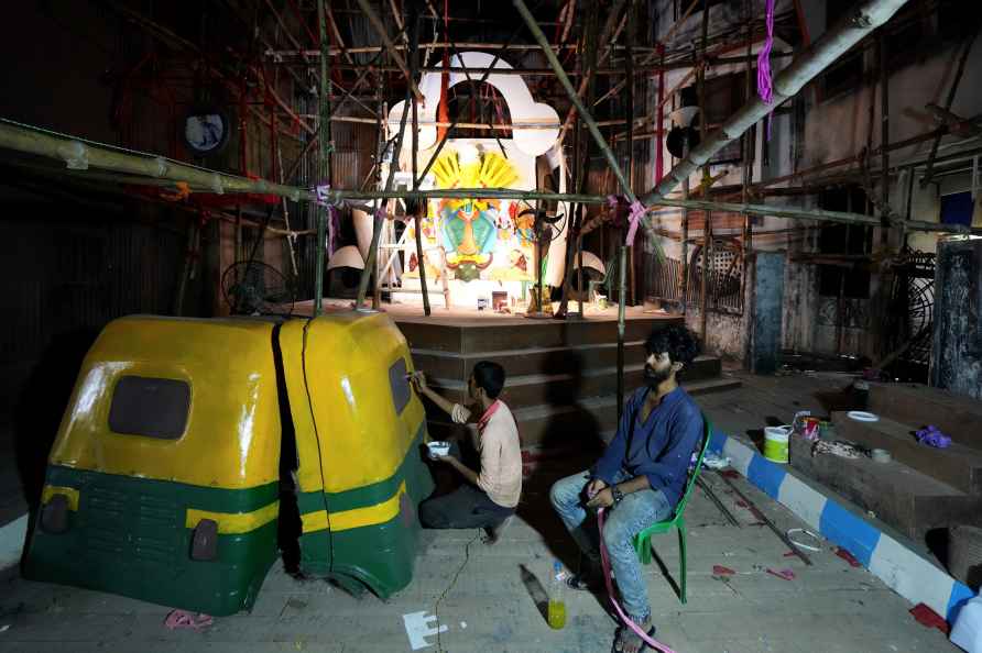 Preparation for Durga puja pandal