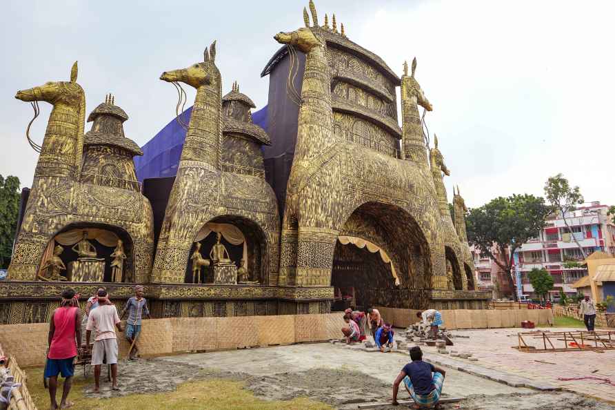 Preps for Durga Puja festival in Kolkata