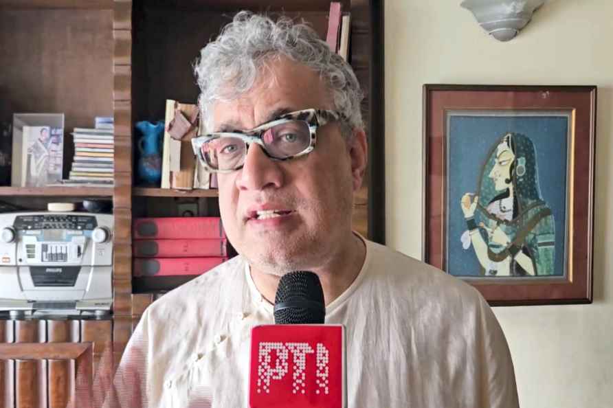 **EDS: VIDEO GRAB** Kolkata: TMC MP Derek O'Brien speaks with the...