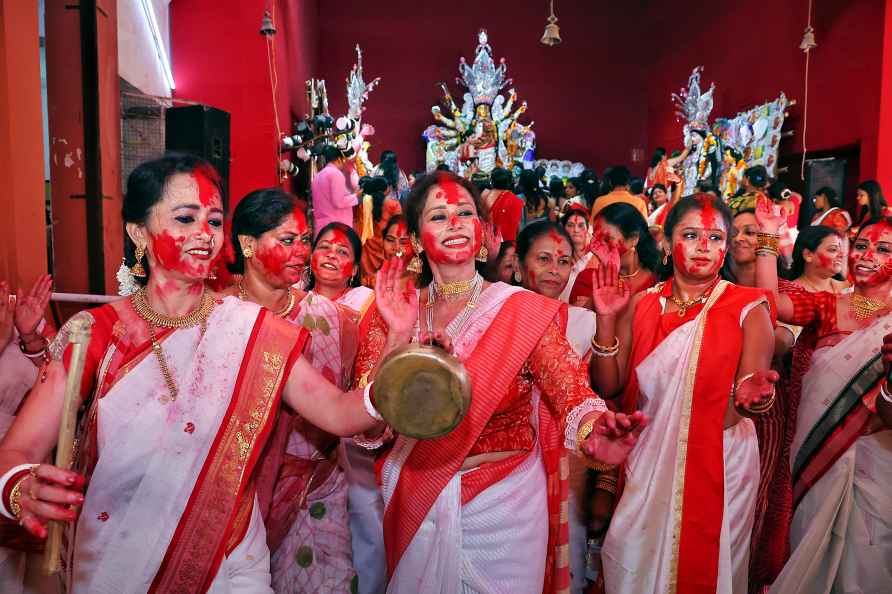 Vijayadashami: Sindoor Khela in Jaipur