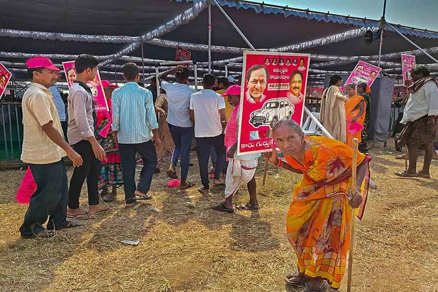 KCR's public rally in Khammam