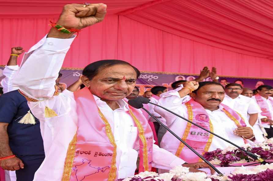 KCR at Praja Aashirvada Sabha in T'gana