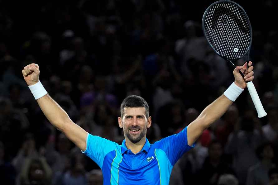 Djokovic wins Paris Masters