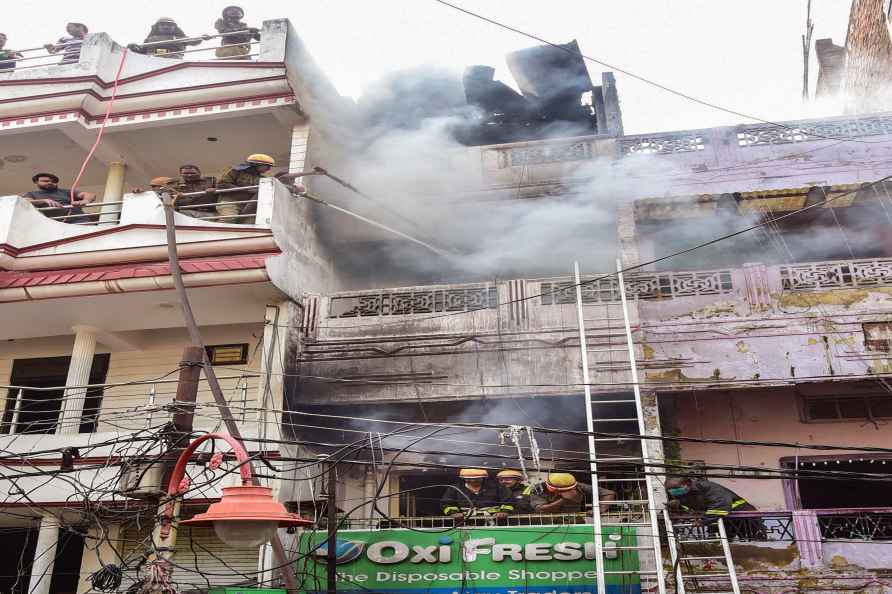 Fire at shop in Prayagraj