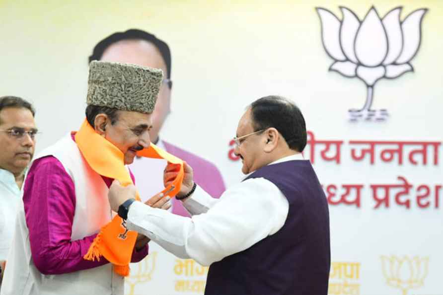 Akhand Pratap Singh Yadav joins BJP