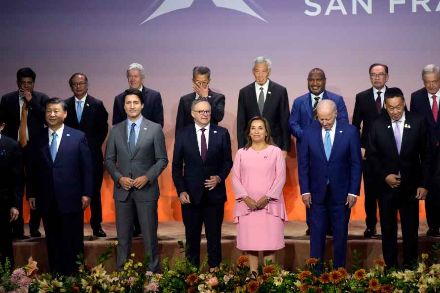 Leaders, including Chinese President Xi Jinping, from left, Canadian...