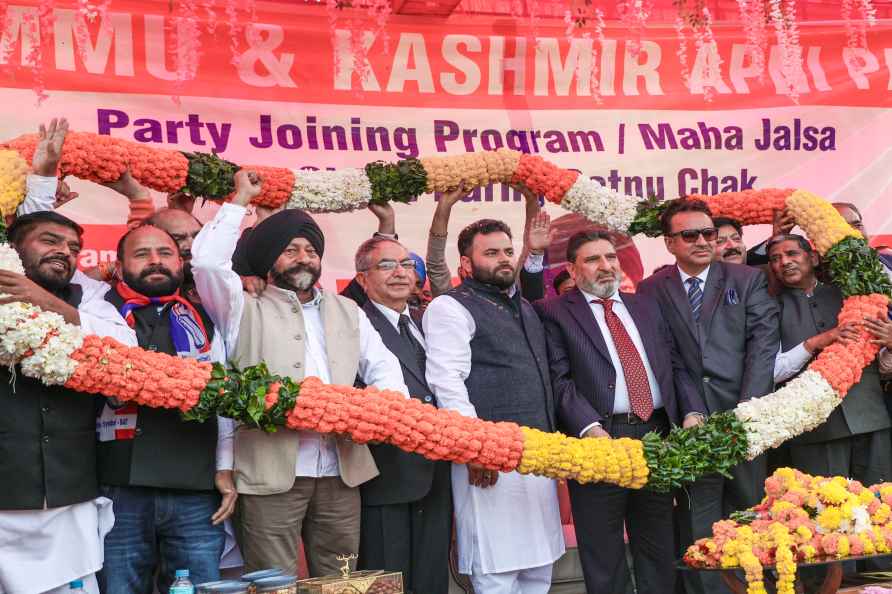 Altaf Bukhari at public meeting