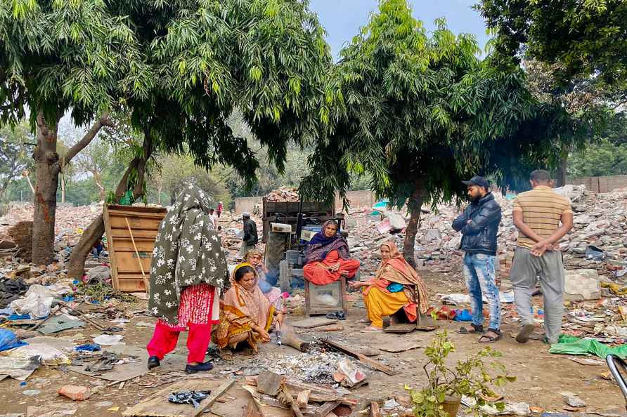 Demolition drive at Nizammudin slum area
