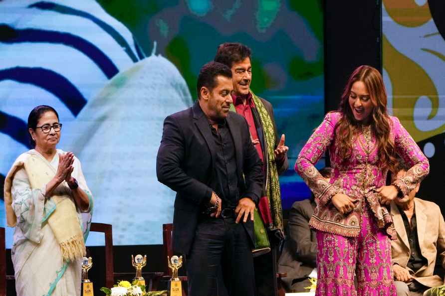 No one will be able to divide us, says Mamata at KIFF