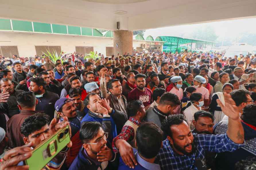 KGMU employees' protest in Lucknow