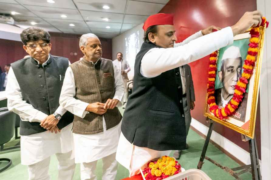 Akhilesh Yadav on Charan Singh's birth anniversary