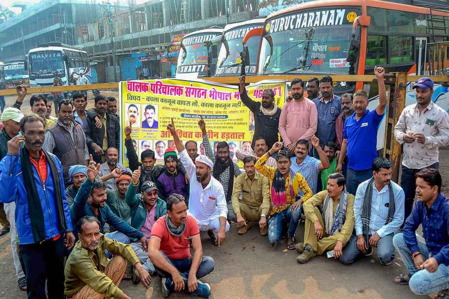 Bus and taxi drivers strike in Bhopal