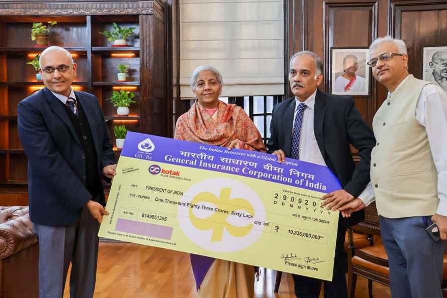 Nirmala Sitharaman receives dividend cheque