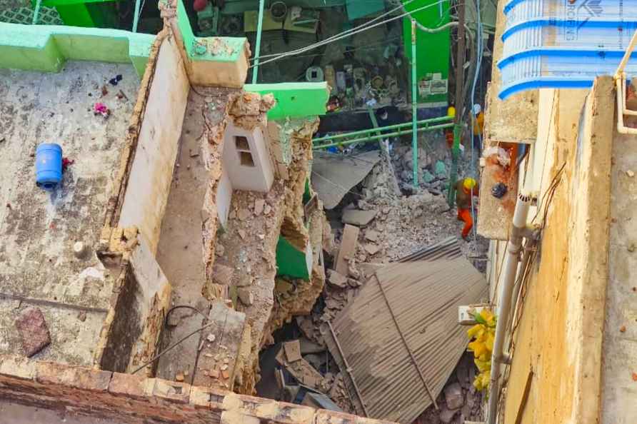 Building collapsed near Ajmer Sharif dargah