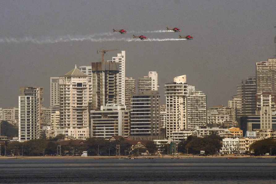 IAF air display in Mumbai