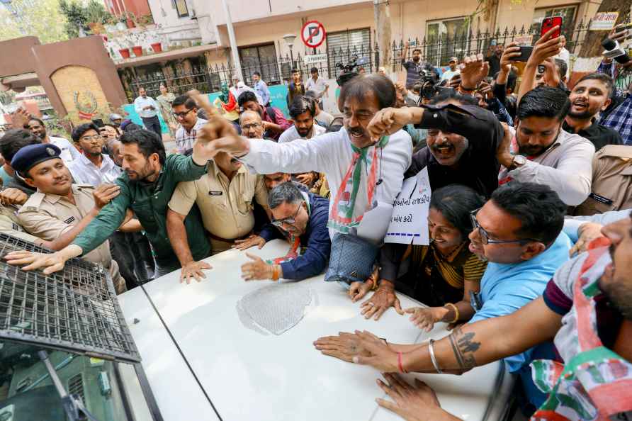 Congress workers protest in Ahmedabad