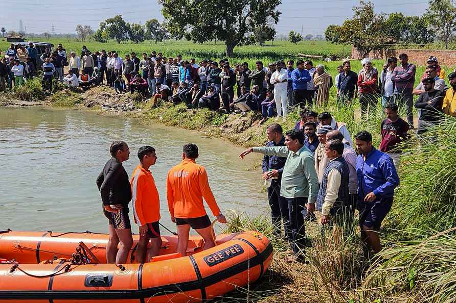 Car plunges into water body in Bulandshahr