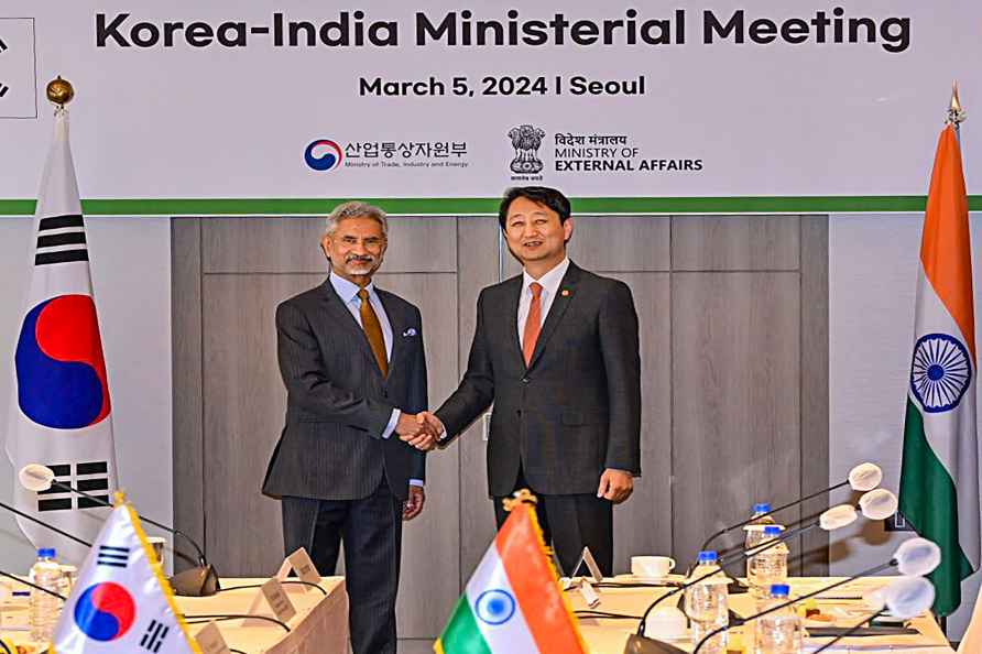 S Jaishankar, Ahn Dukgeun meet