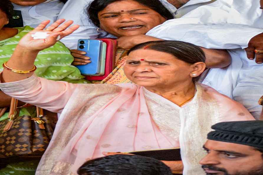 Rabari Devi files nominations for MLC