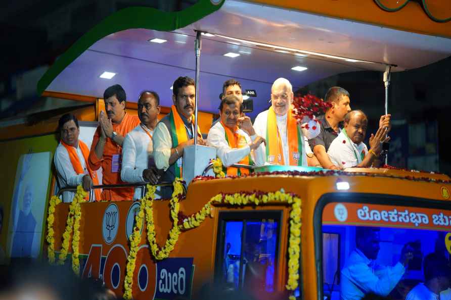 Amit Shah campaigns ahead of LS polls in Karnataka