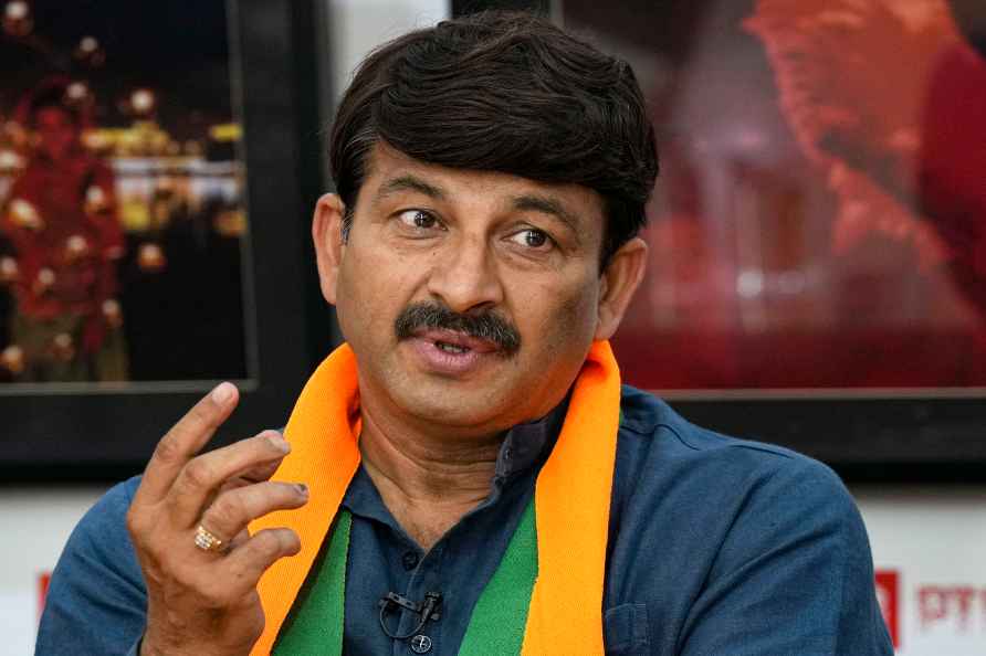 Manoj Tiwari at PTI office