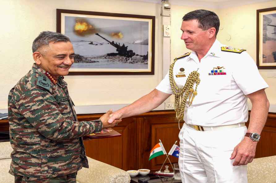 CDS Anil Chauhan with Australian Navy chief