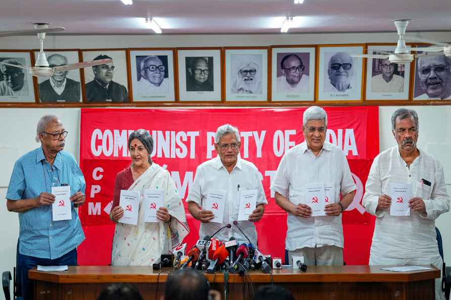 LS polls: CPI(M) releases party manifesto