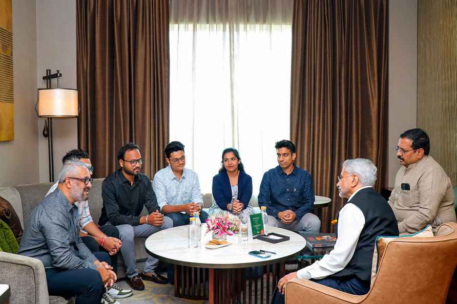 S. Jaishankar meets social media influencers