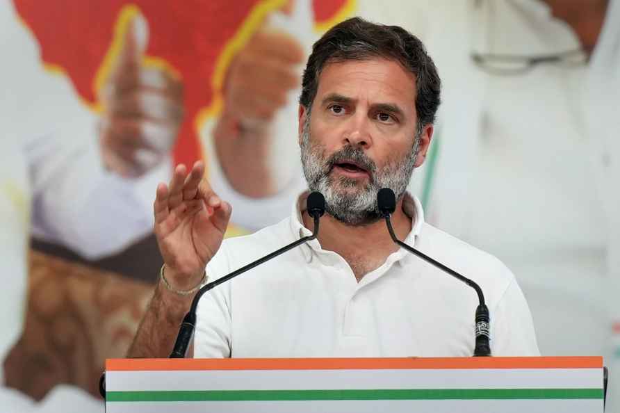 Rahul Gandhi campaigns in Karnataka